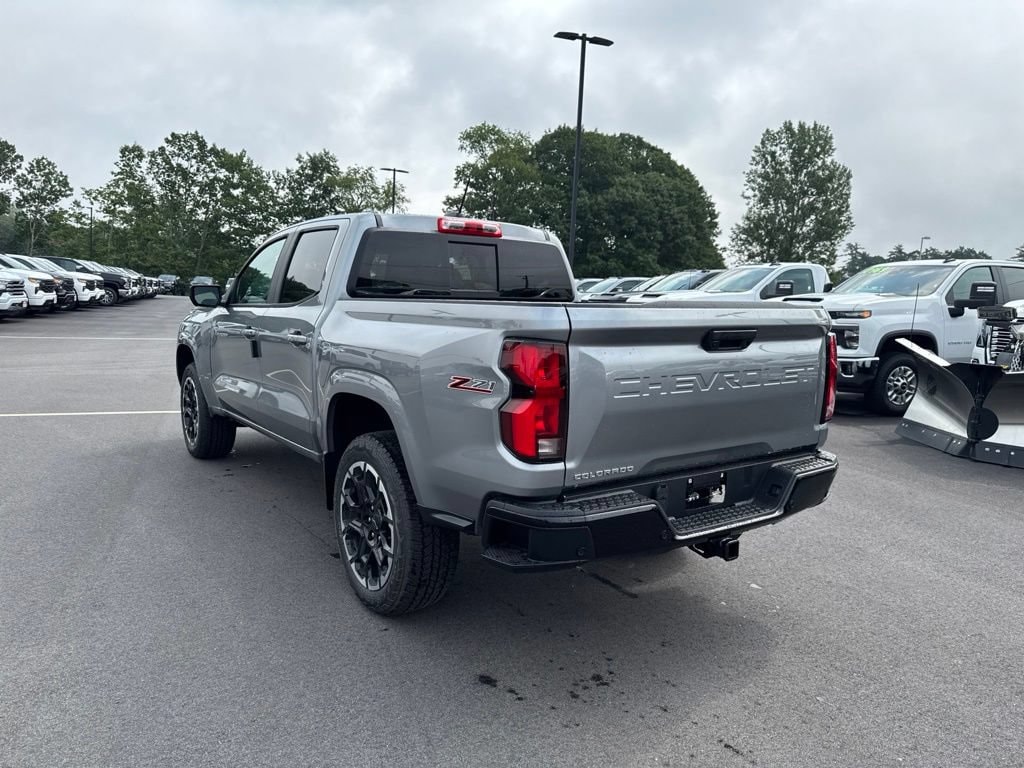 2026 Chevrolet Colorado Z71 - Photo 8