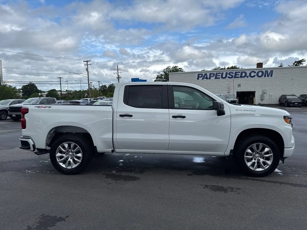 New 2026 Chevrolet Silverado 1500 Custom Truck