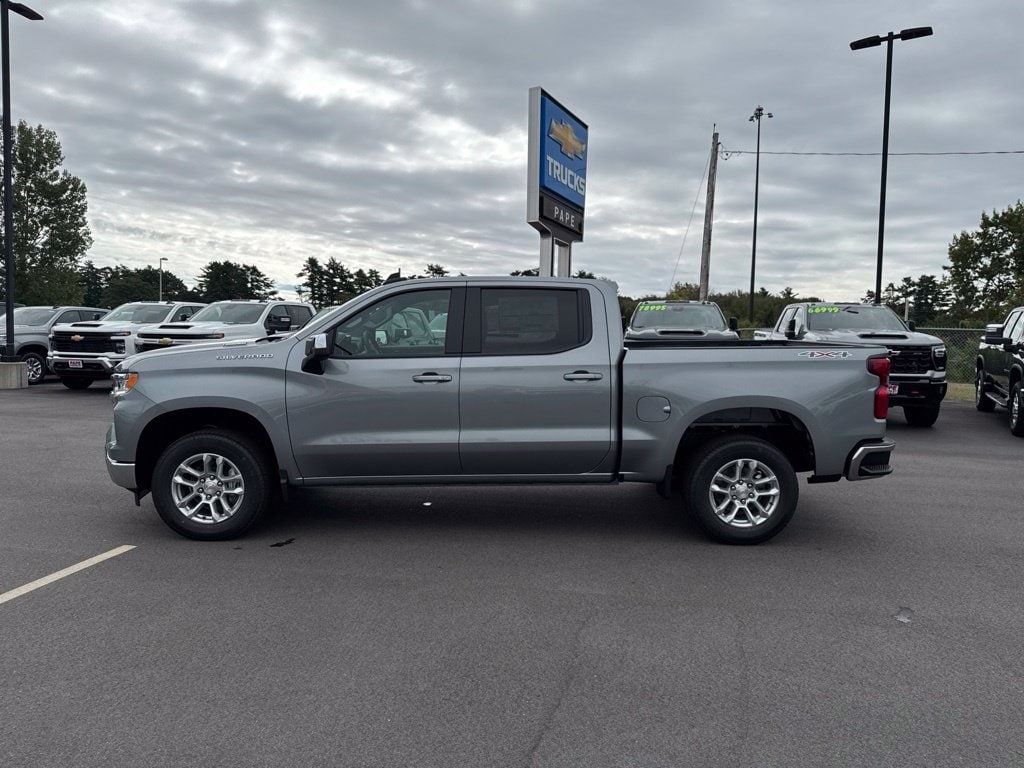 2026 Chevrolet Silverado 1500 LT - Photo 9