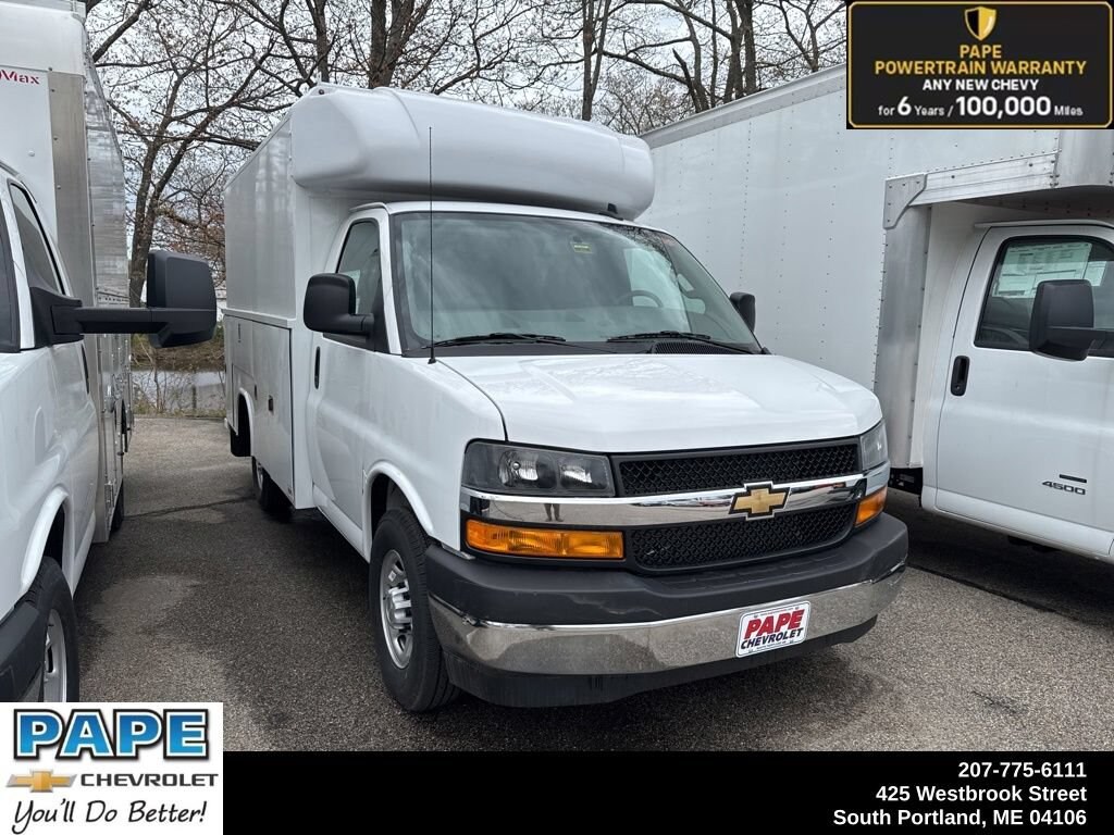 New 2025 Chevrolet Express Cutaway 3500 1WT Cutaway Van