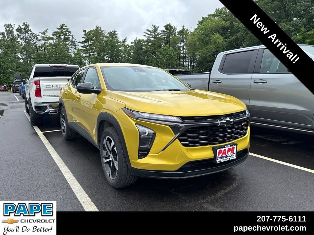 Used 2024 Chevrolet Trax 1RS SUV