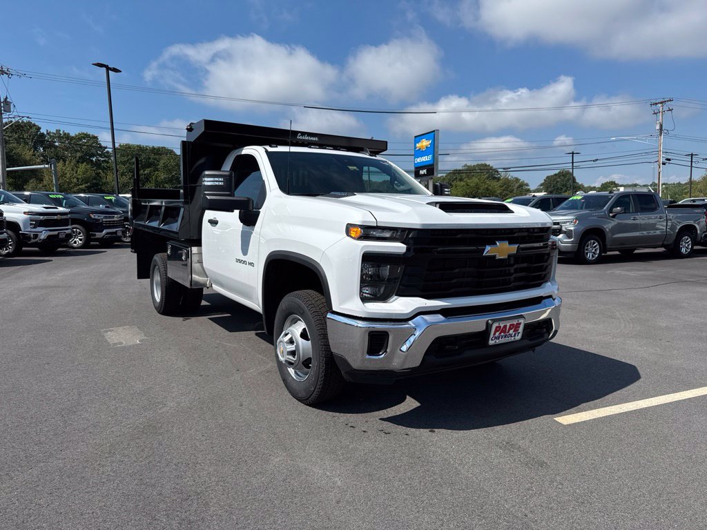 New 2025 Chevrolet Silverado 3500 HD Chassis Cab Work Truck Truck