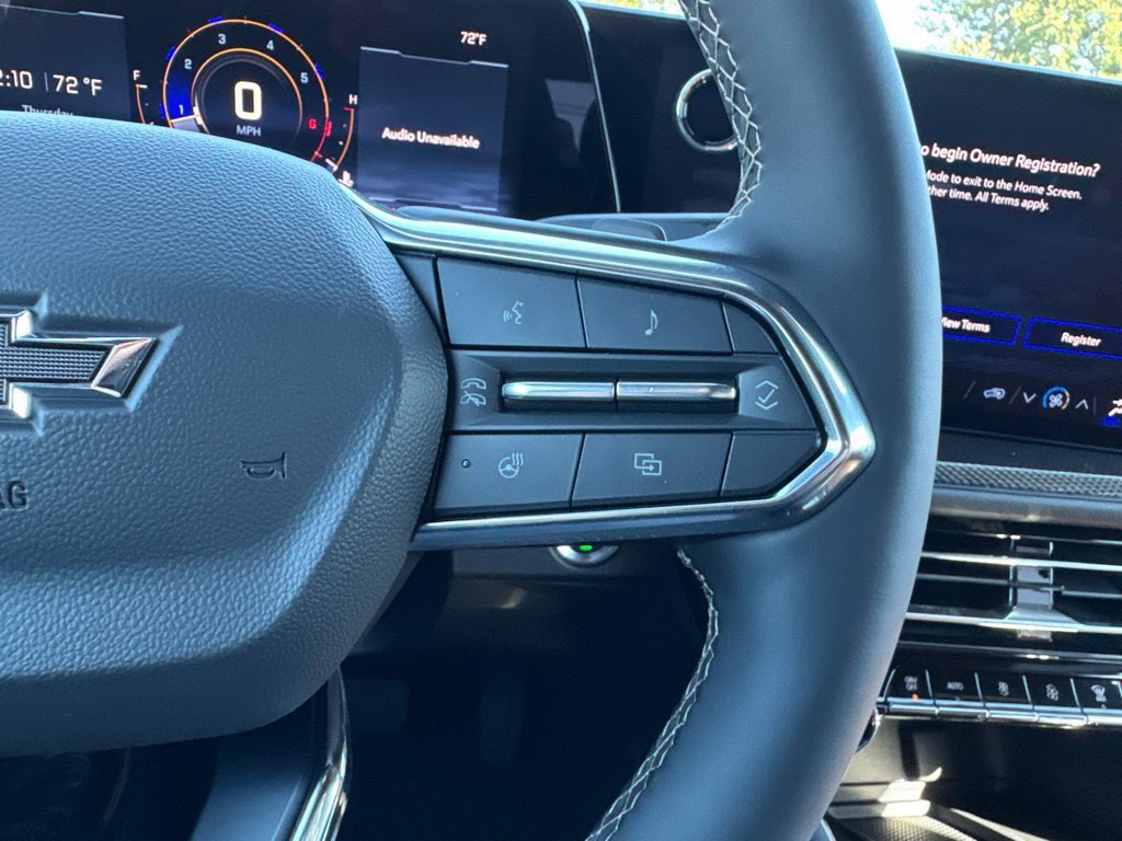 2027 Chevrolet Traverse Z71 - Photo 31