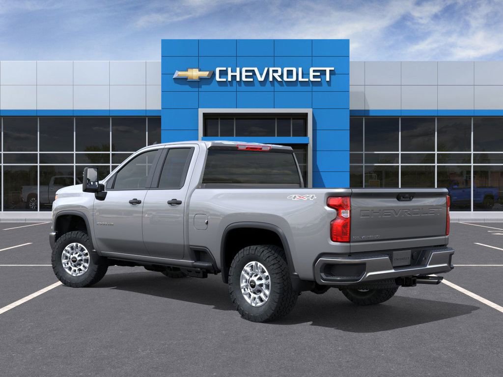 2025 Chevrolet Silverado 2500HD photo 3