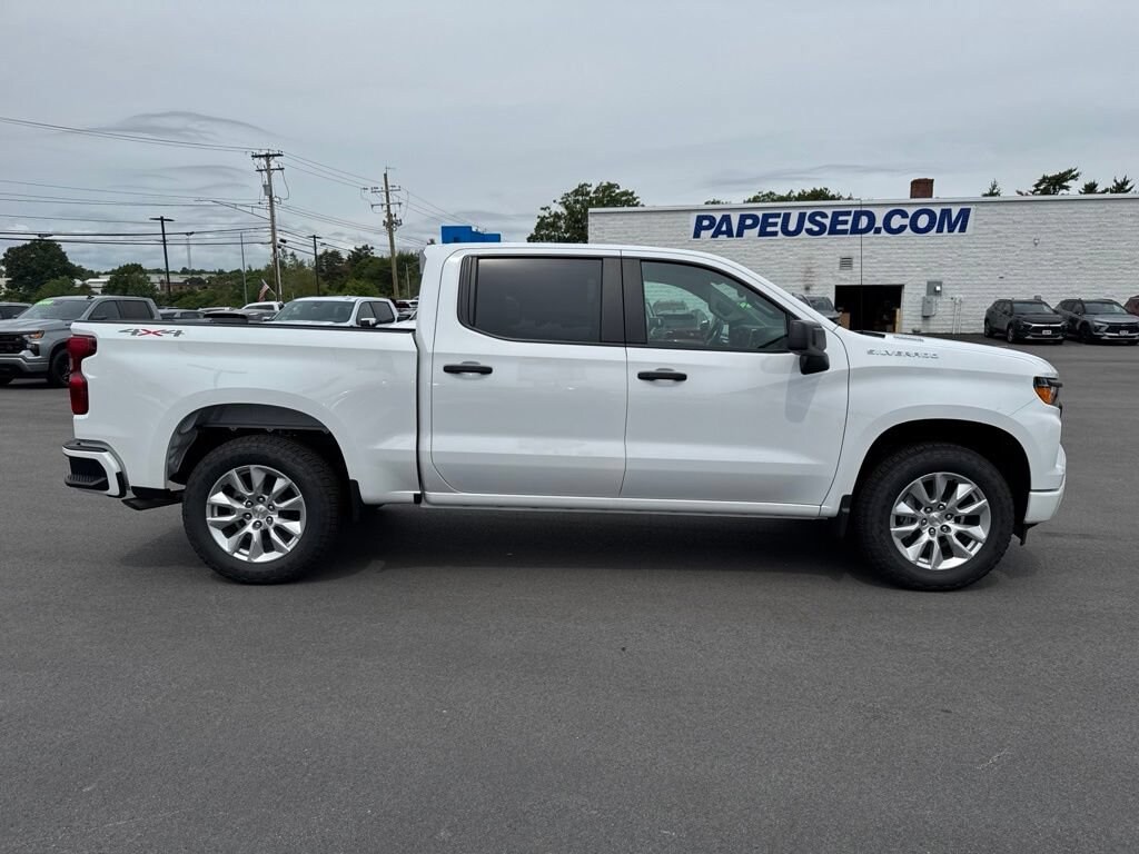 New 2026 Chevrolet Silverado 1500 Custom Truck