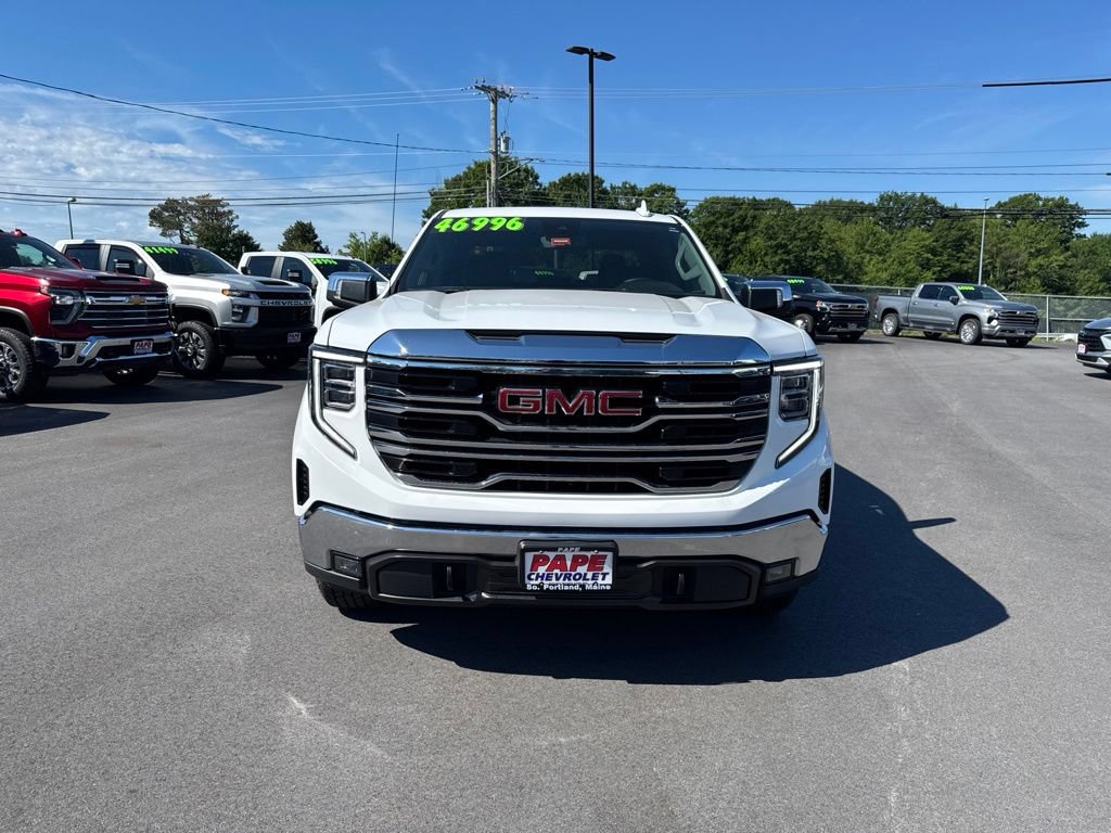 2025 GMC Sierra 1500 SLT - Photo 10