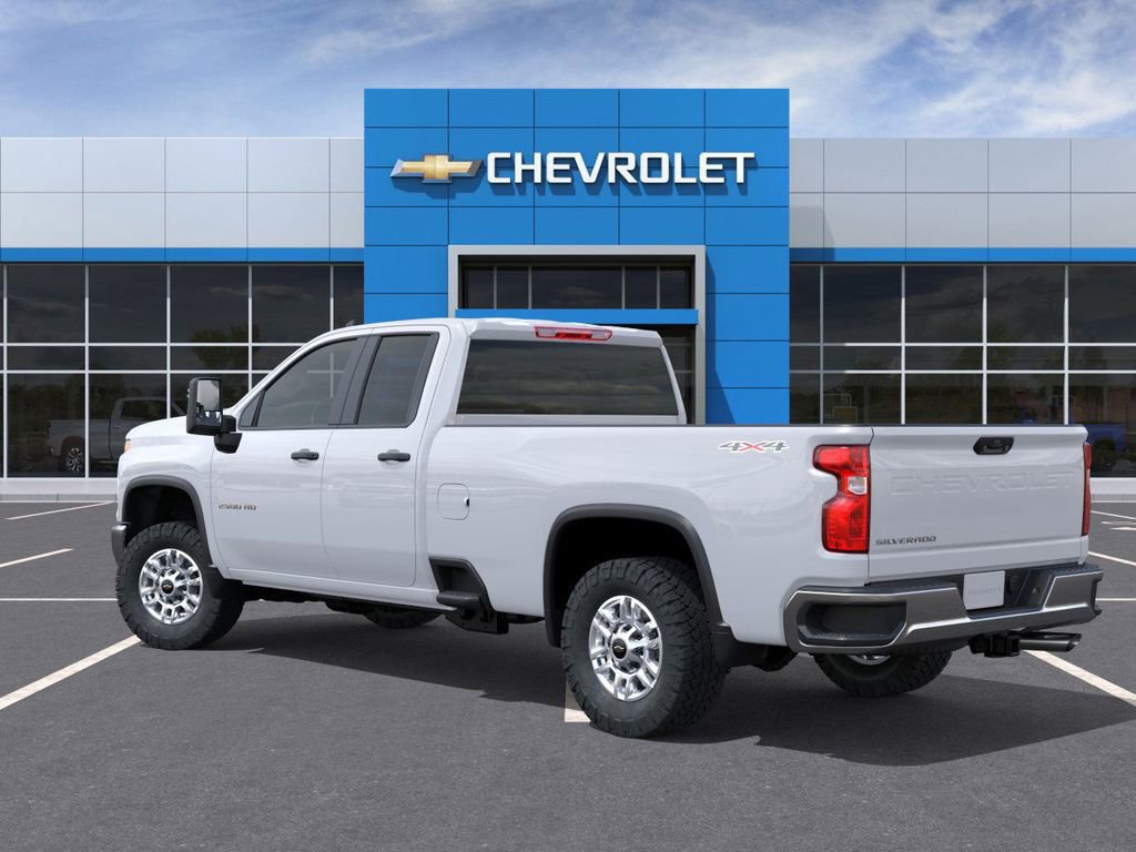 2025 Chevrolet Silverado 2500HD photo 3