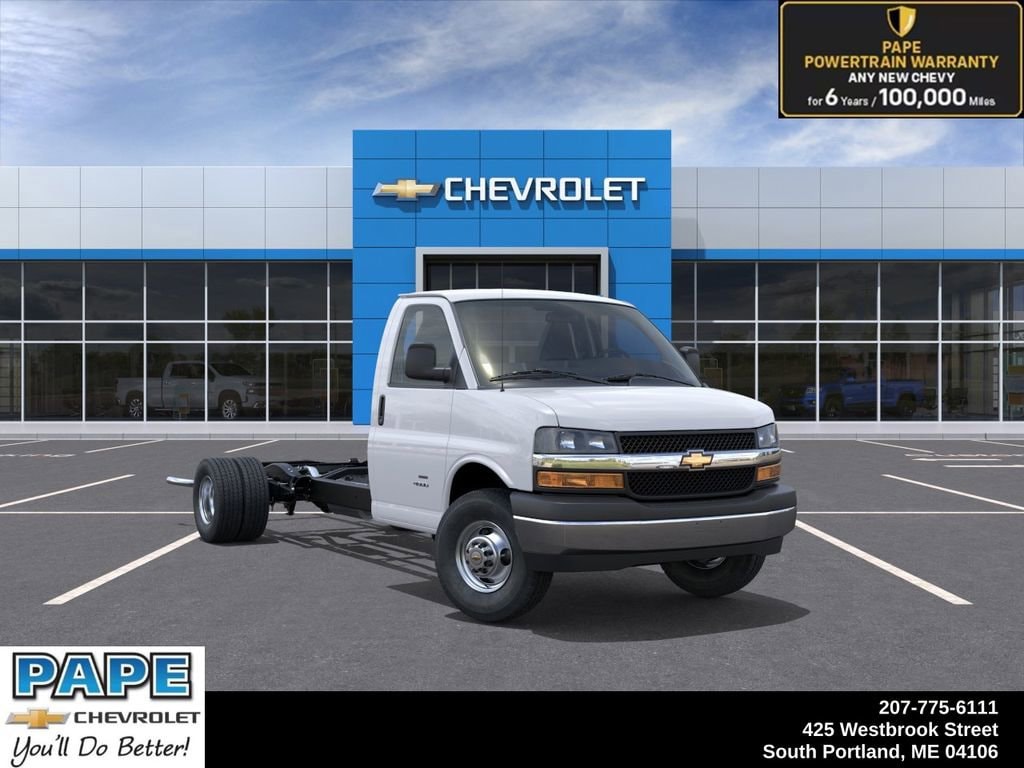 New 2026 Chevrolet Express Cutaway 4500 2WT Cutaway Van