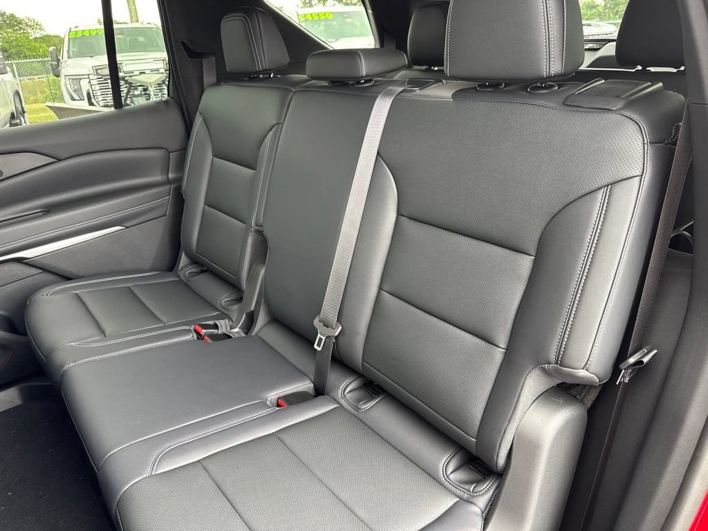 2026 Chevrolet Traverse LT - Photo 22