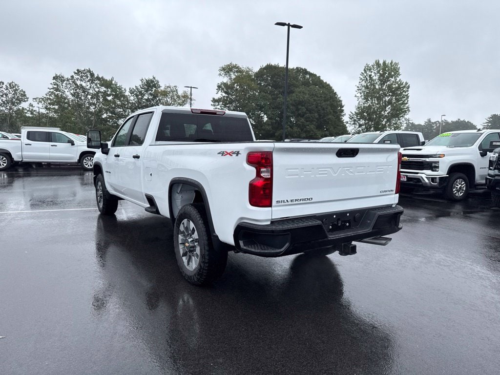 2026 Chevrolet Silverado 2500 HD Custom - Photo 8