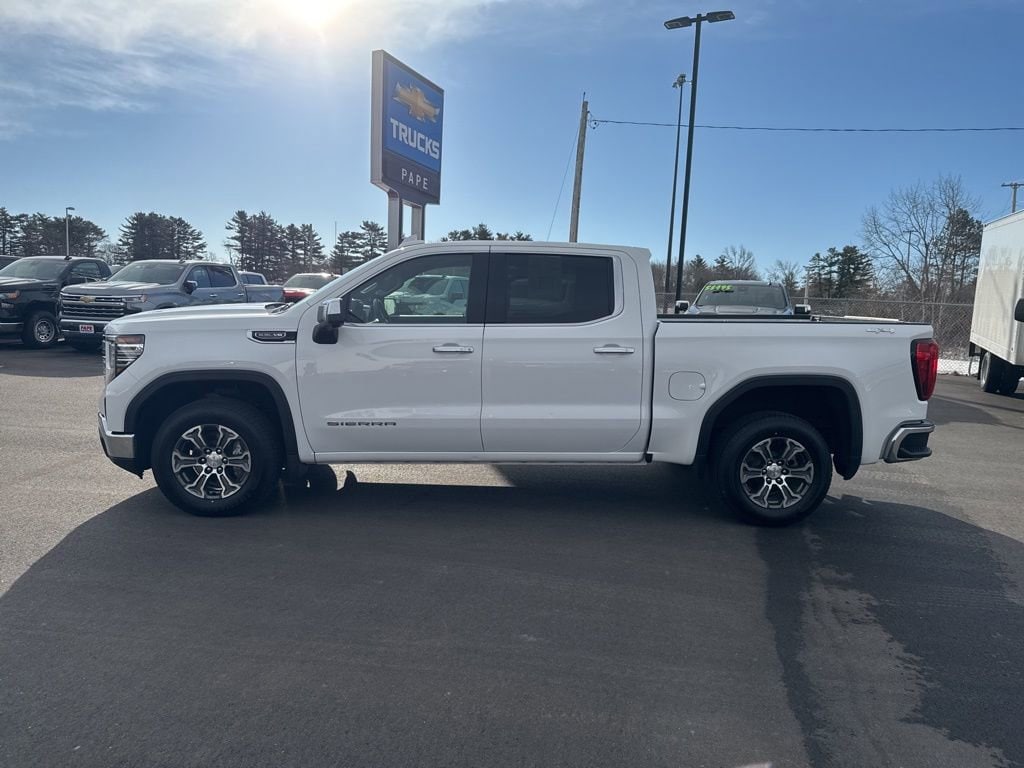 2025 GMC Sierra 1500 SLT - Photo 7