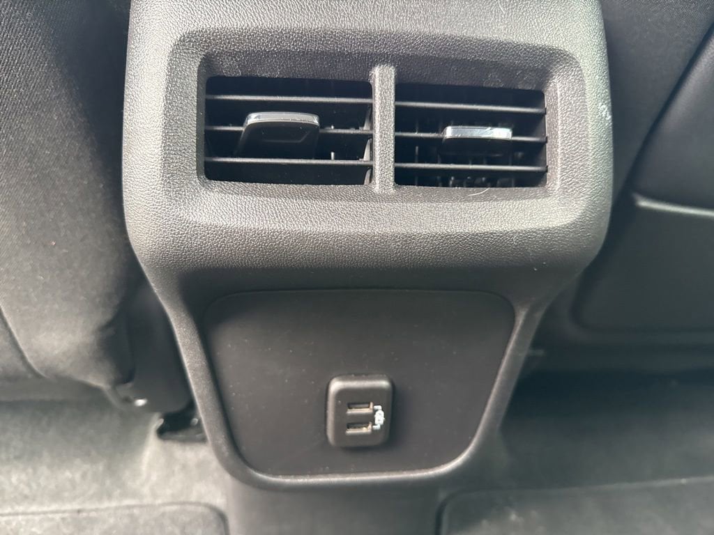 2024 GMC Terrain SLE - Photo 18