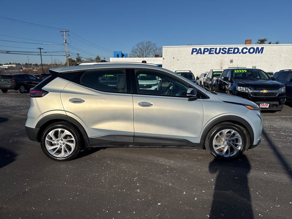 Used 2023 Chevrolet Bolt EUV LT with VIN 1G1FY6S07P4115886 for sale in South Portland, ME