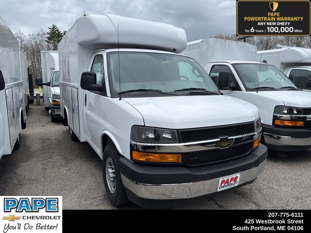 New 2025 Chevrolet Express Cutaway 3500 1WT Cutaway Van