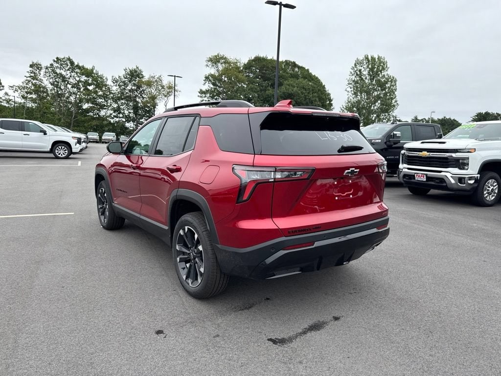 2027 Chevrolet Equinox RS - Photo 8