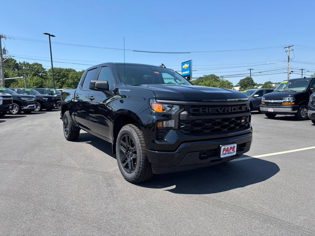 New 2026 Chevrolet Silverado 1500 Custom Truck