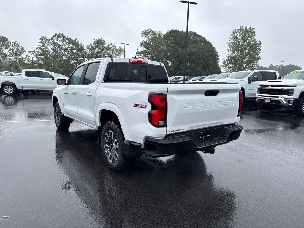 2026 Chevrolet Colorado Z71 - Photo 10