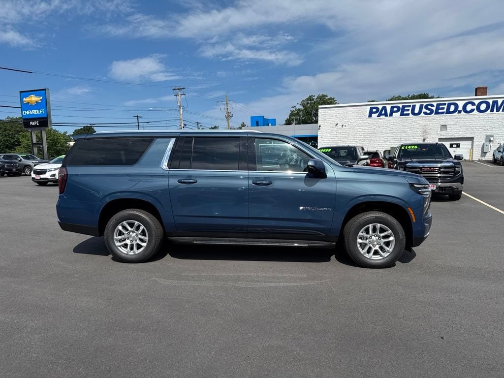 New 2026 Chevrolet Suburban LT SUV