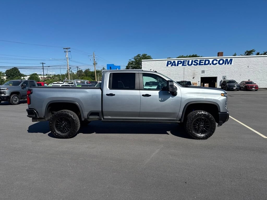 Used 2024 Chevrolet Silverado 2500 HD ZR2 Truck
