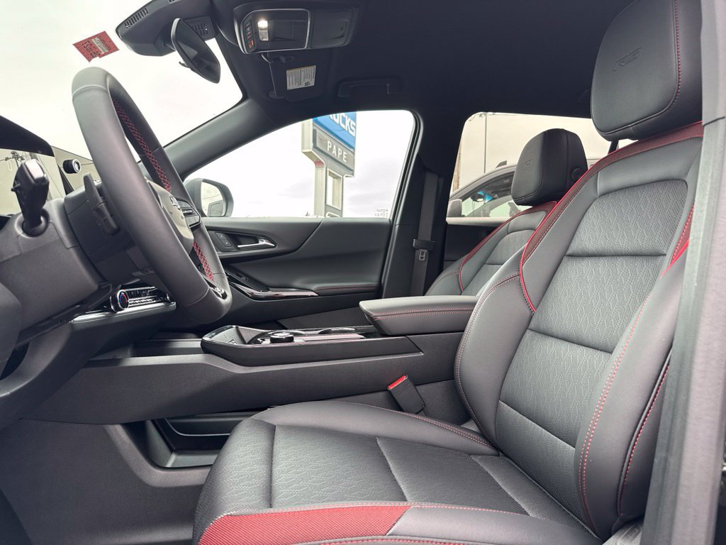 2027 Chevrolet Equinox RS - Photo 16