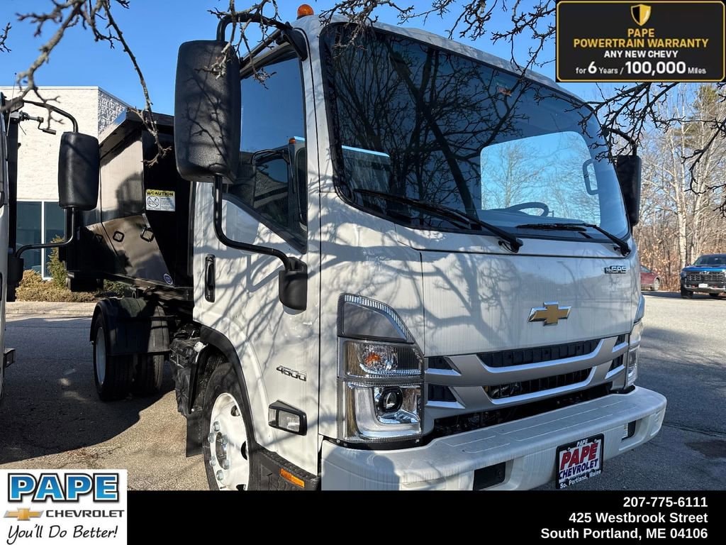 2024 Chevrolet Low Cab Forward Base's photo