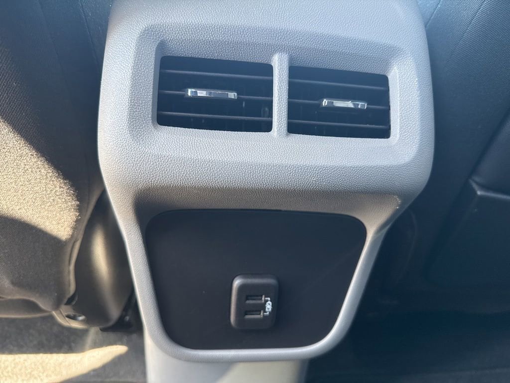 2024 GMC Terrain SLE - Photo 15