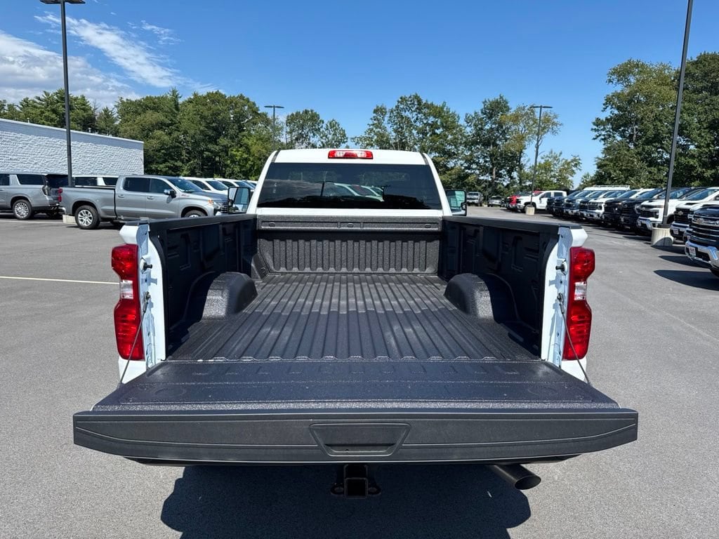 2026 Chevrolet Silverado 3500 HD Work Truck - Photo 6