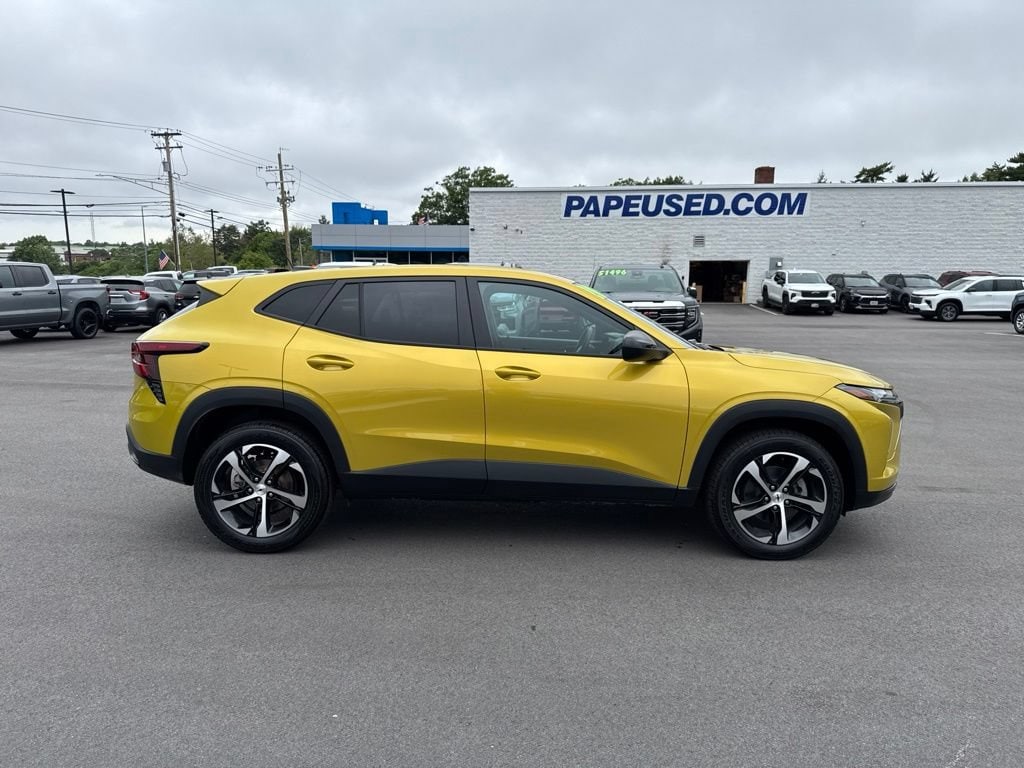 Used 2024 Chevrolet Trax 1RS SUV