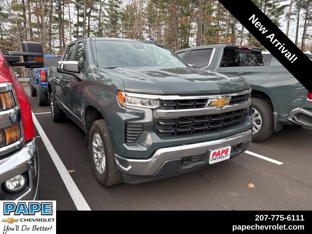2025 Chevrolet Silverado 1500 LT's photo