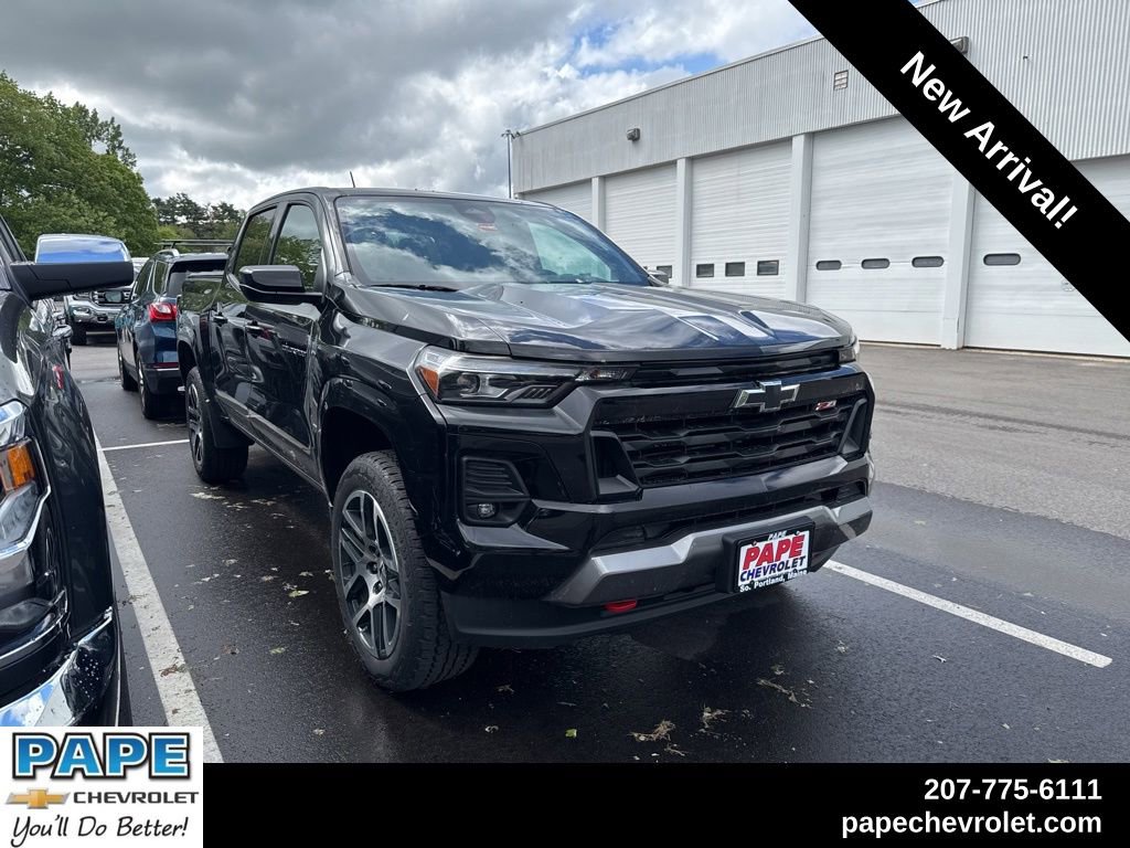 2023 Chevrolet Colorado 4WD Z71 Crew Cab Short Box's photo