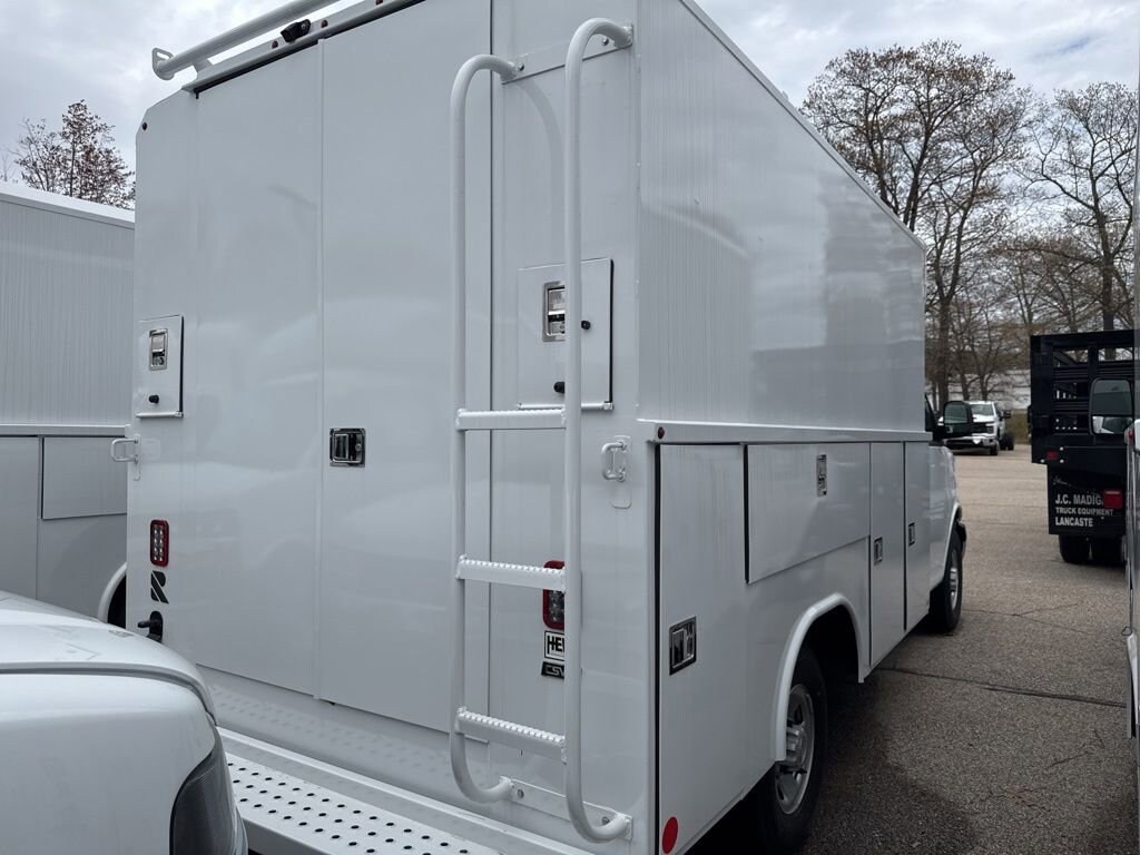 New 2025 Chevrolet Express Cutaway 3500 1WT Cutaway Van