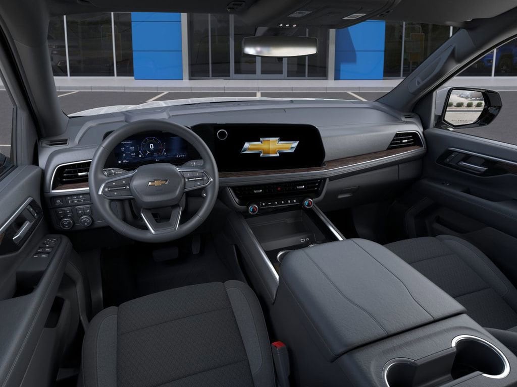 2025 Chevrolet Suburban LS - Photo 15