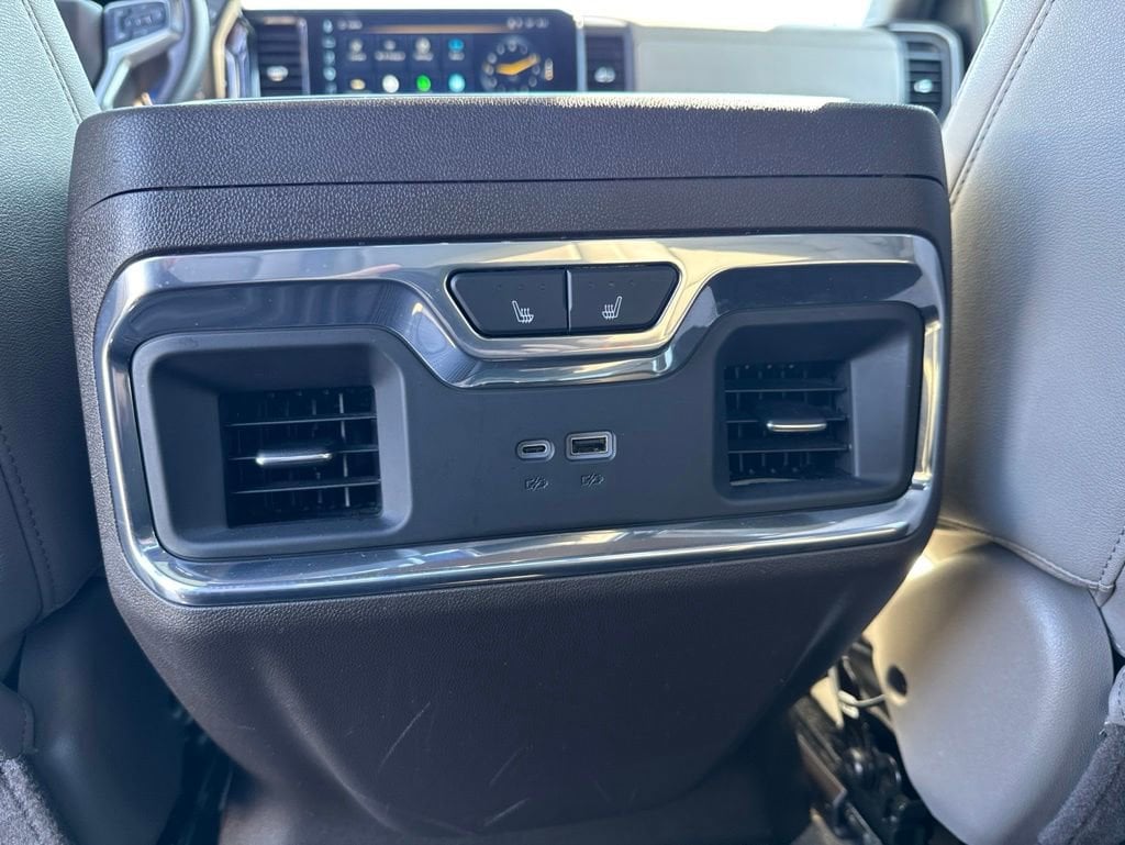 2025 Chevrolet Silverado 2500HD LTZ - Photo 21