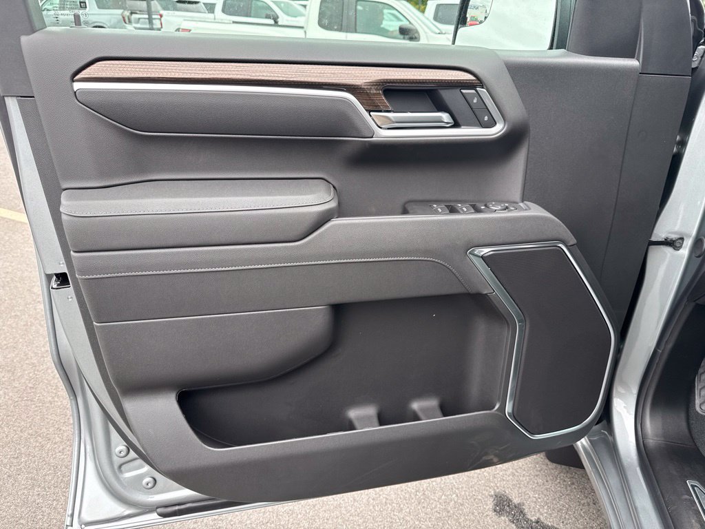 2026 Chevrolet Silverado 1500 LT - Photo 14