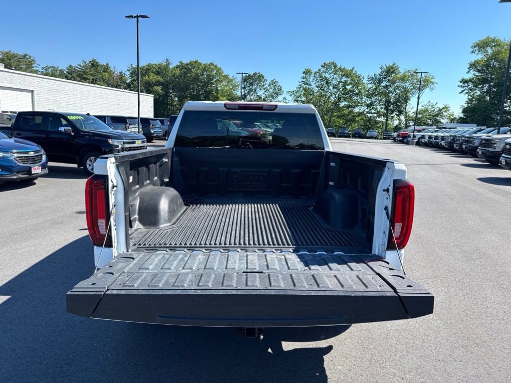 2025 GMC Sierra 1500 SLT - Photo 6
