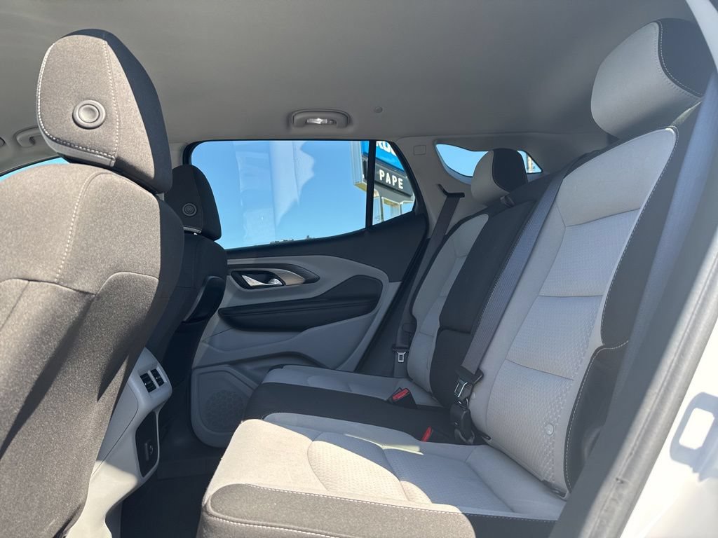 2024 GMC Terrain SLE - Photo 14