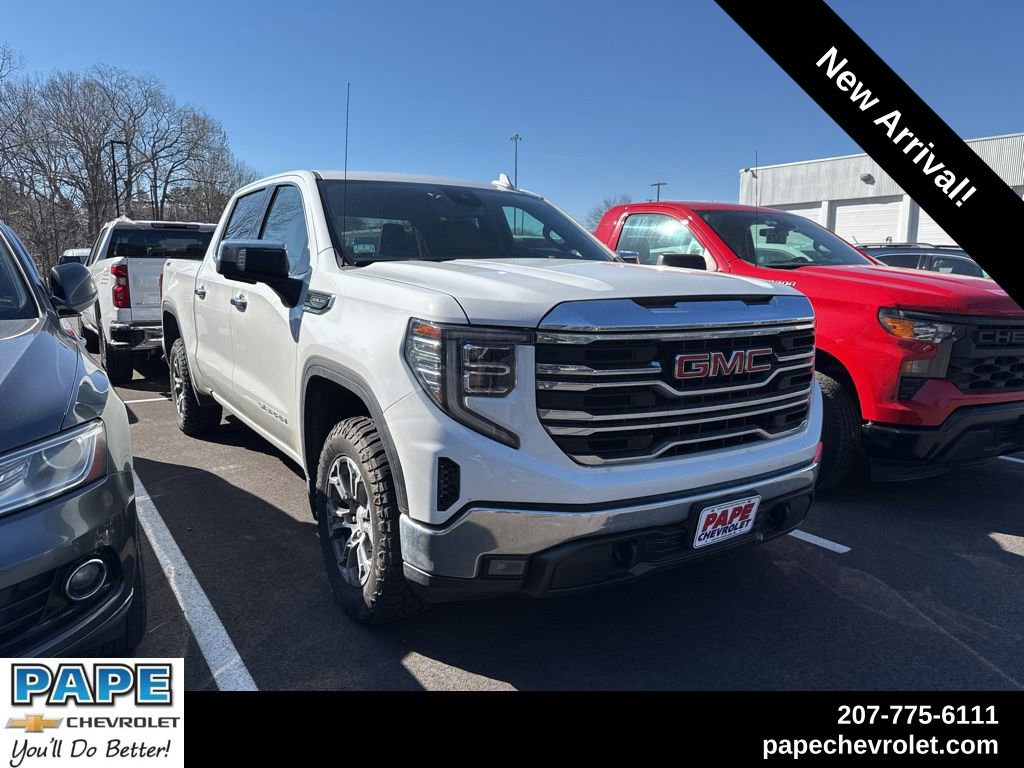 2025 GMC Sierra 4WD Crew Cab Short Box SLT's photo