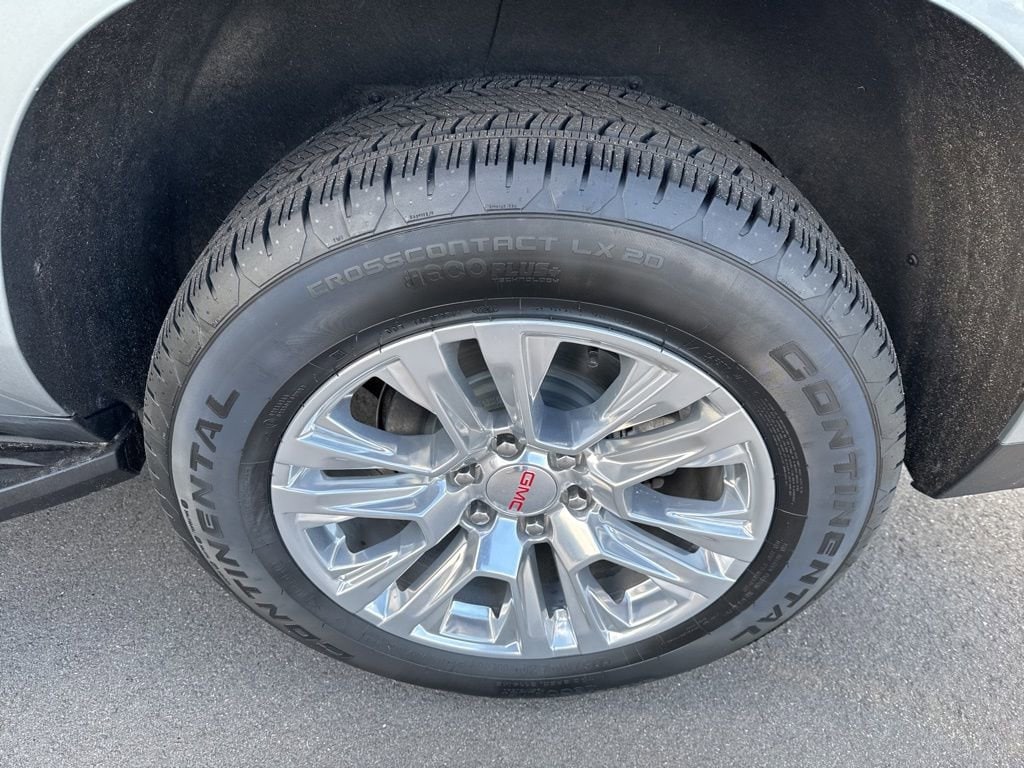 2024 GMC Yukon XL Denali - Photo 13
