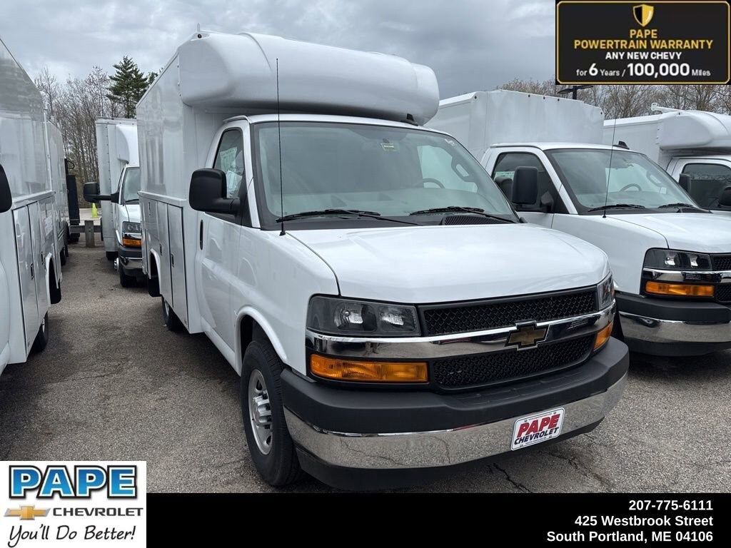 New 2025 Chevrolet Express Cutaway 3500 1WT Cutaway Van