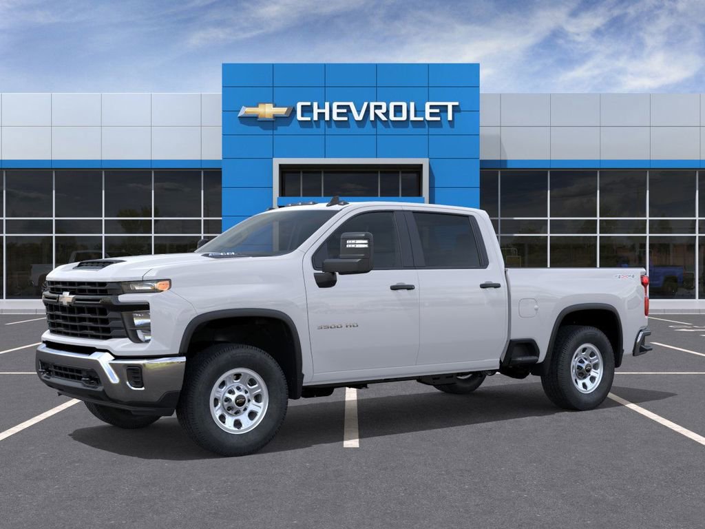 2025 Chevrolet Silverado 3500HD photo 2