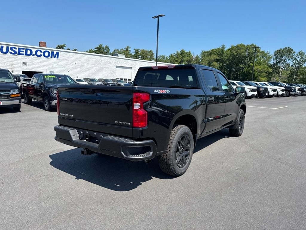 New 2026 Chevrolet Silverado 1500 Custom Truck