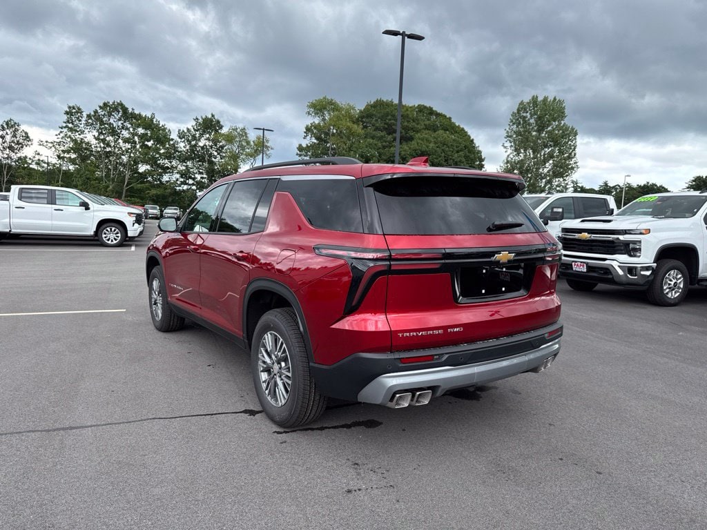 2026 Chevrolet Traverse LT - Photo 8