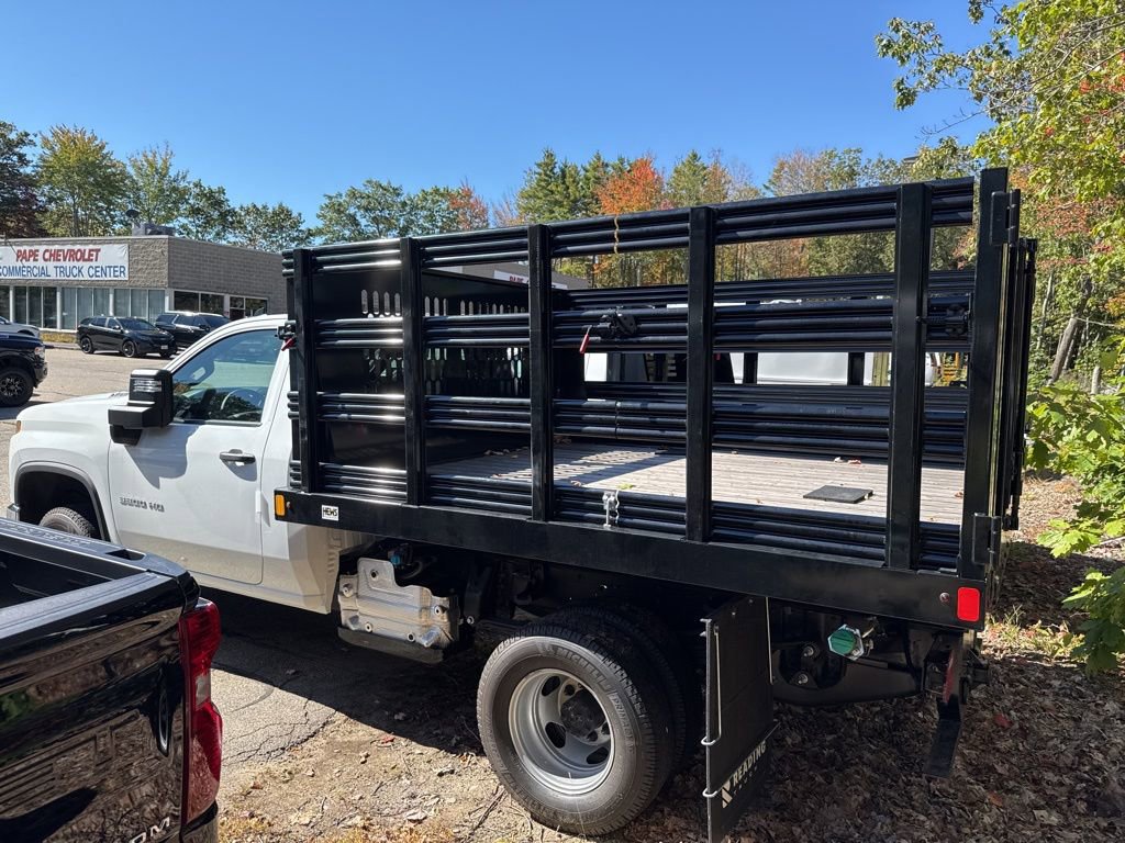 2025 Chevrolet Silverado 3500HD Work Truck photo 3