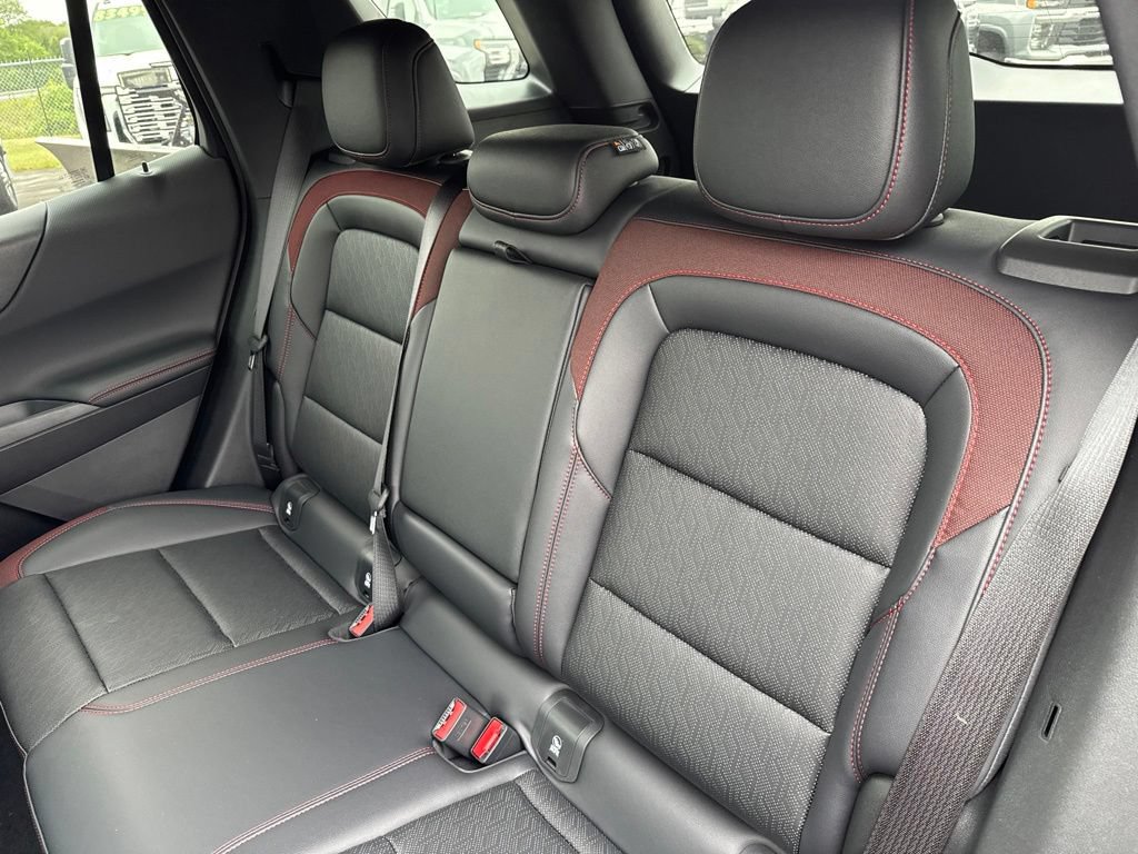 2027 Chevrolet Equinox RS - Photo 22