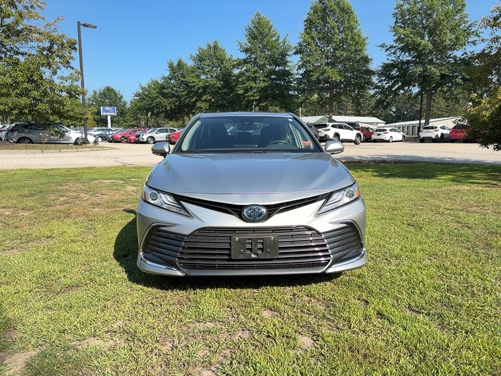 Used 2023 Toyota Camry Hybrid XLE Sedan