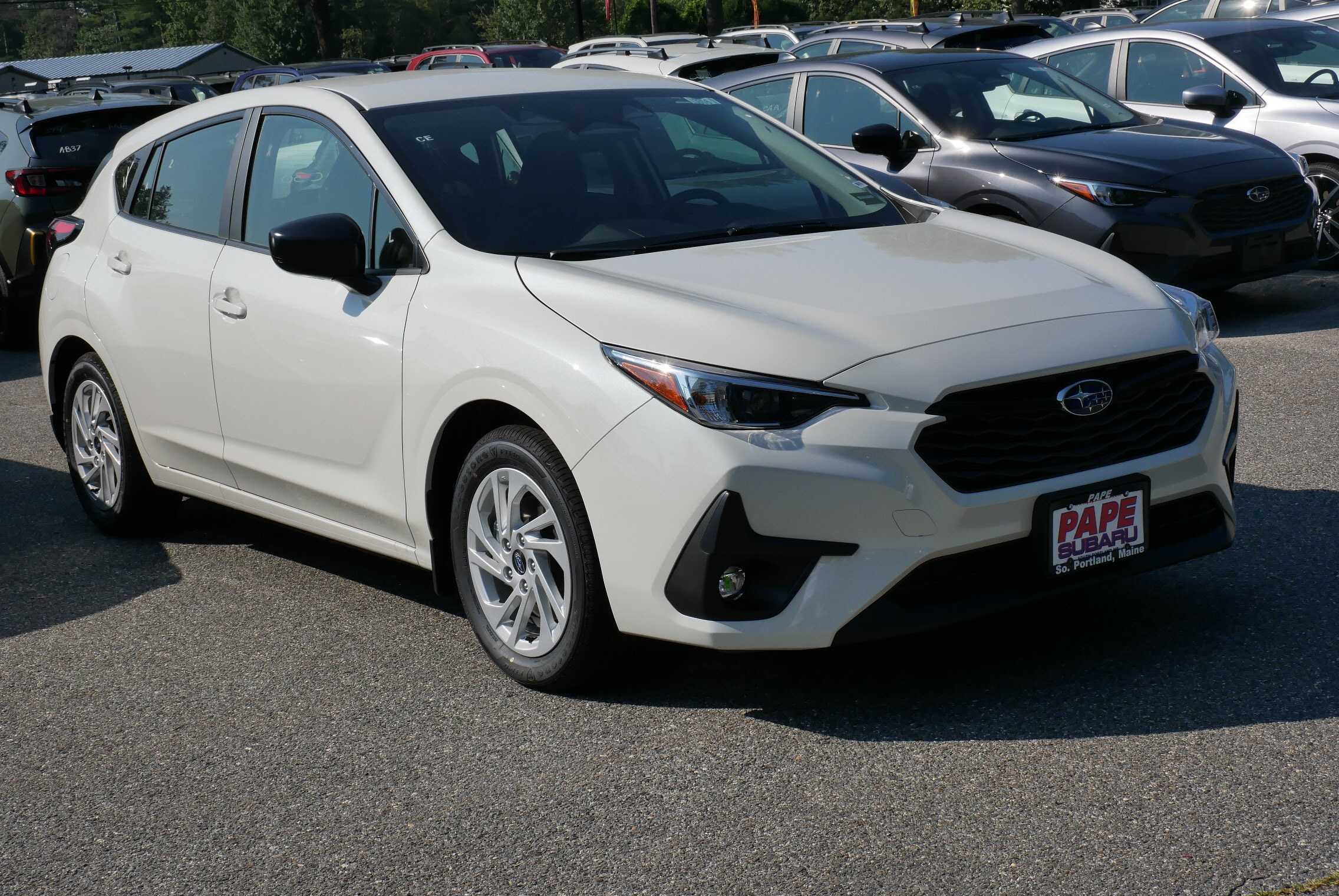 2025 Subaru Impreza Base photo 2