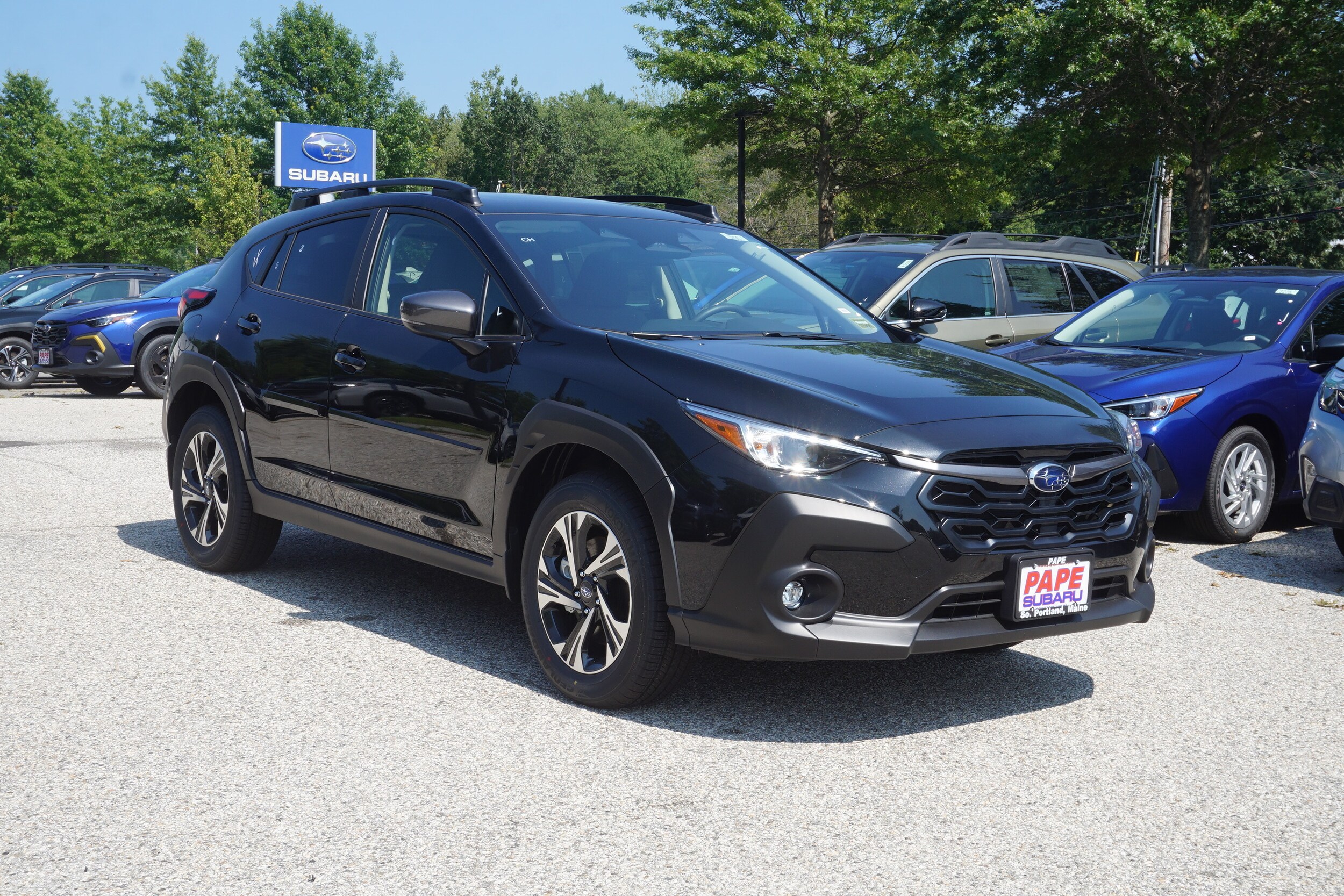 2025 Subaru Crosstrek Premium photo 3