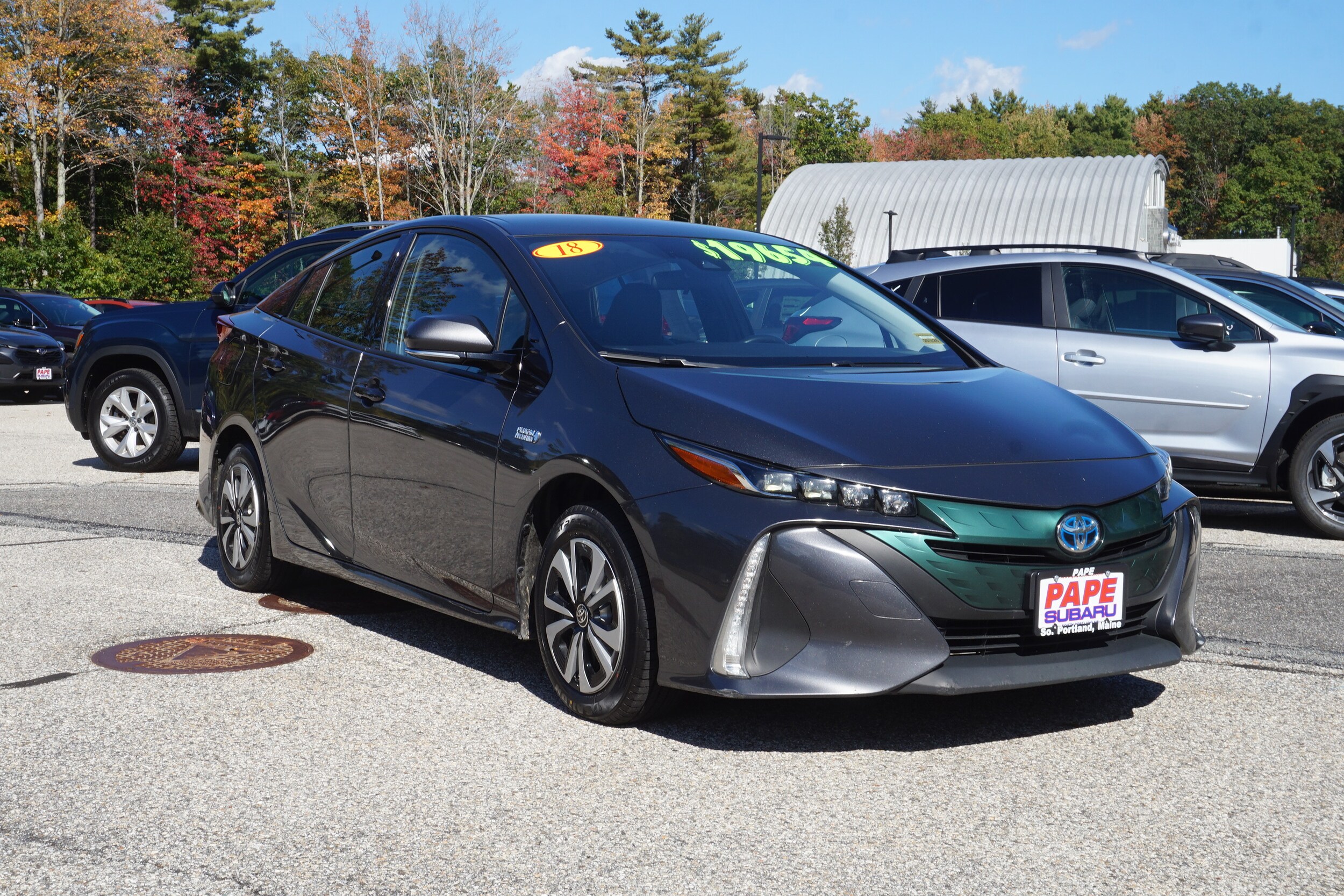 2018 Toyota Prius Prime Plus photo 2