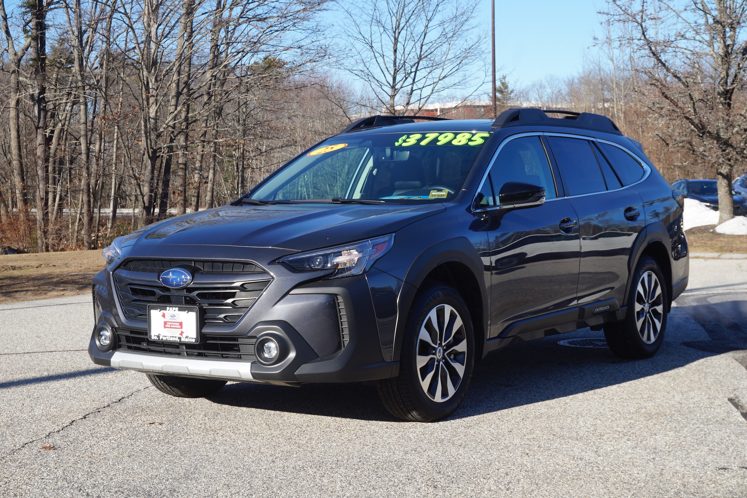 2025 Subaru Outback Limited's photo