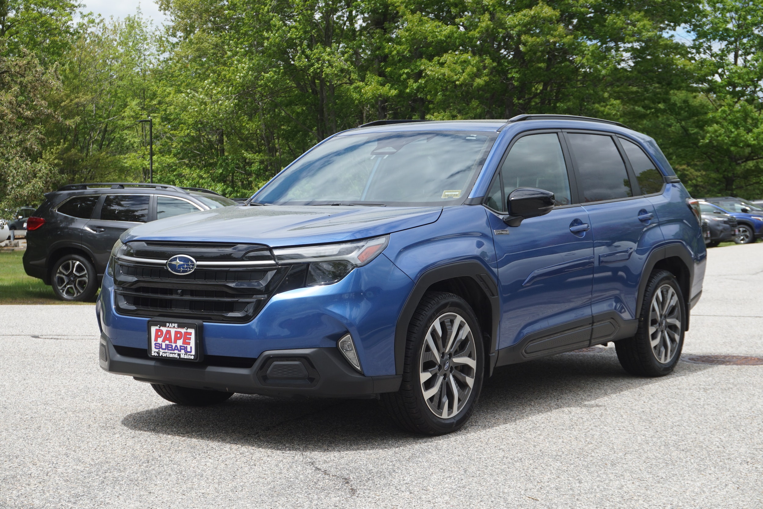 2025 Subaru Forester Touring Hybrid's photo
